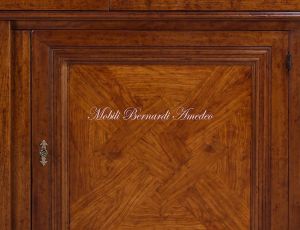 Sideboard in walnut wood with inlaid olive wood doors